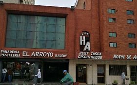 Hotel El Arroyo